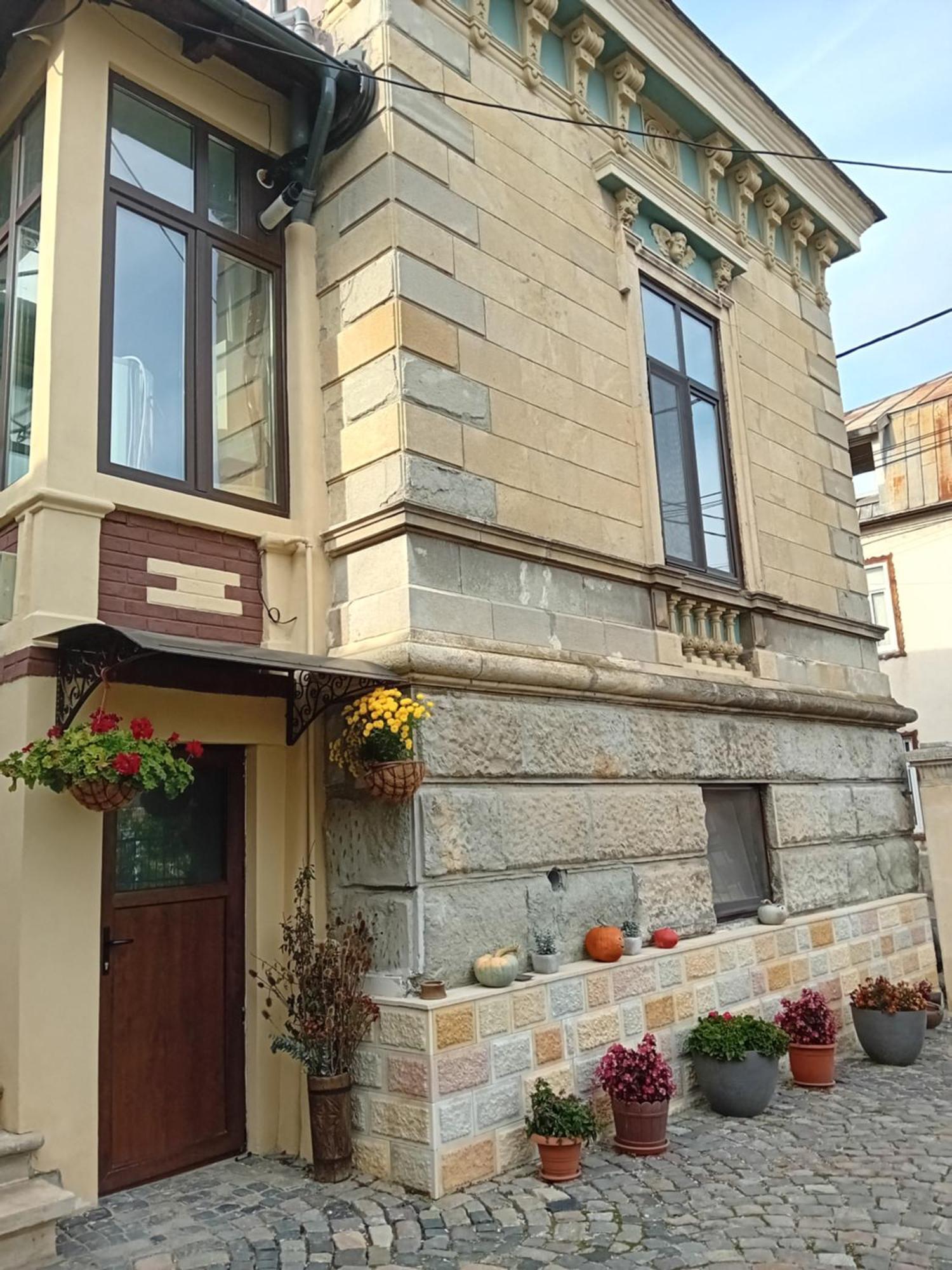 Casa Continentelor 호텔 큼풀룬그 외부 사진